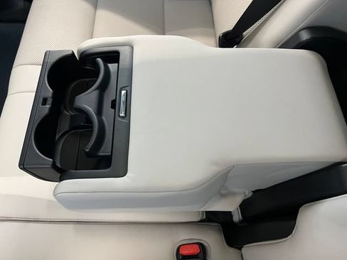 Used 2021 Lexus RX 350 FWD w/ Accessory Package image 44