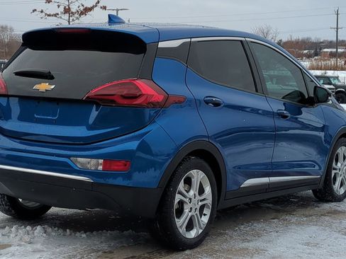 Used 2019 Chevrolet Bolt LT image 7