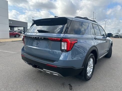 Used 2025 Ford Explorer Active w/ Active Comfort Package image 20