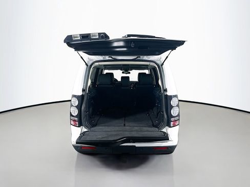 Used 2016 Land Rover LR4 HSE image 28