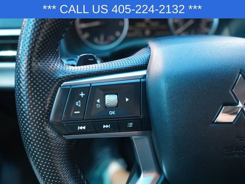 Used 2023 Mitsubishi Outlander SE AWD/4WD image 34
