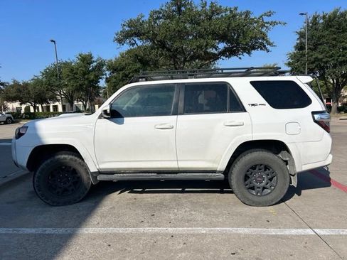Used 2018 Toyota 4Runner TRD Pro AWD/4WD image 5