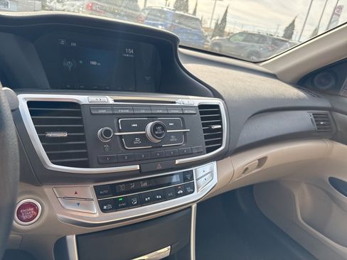 Used 2013 Honda Accord EX image 3