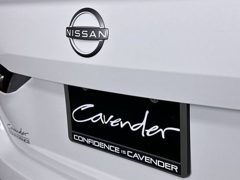 Used 2025 Nissan Altima 2.5 SV FWD image 33