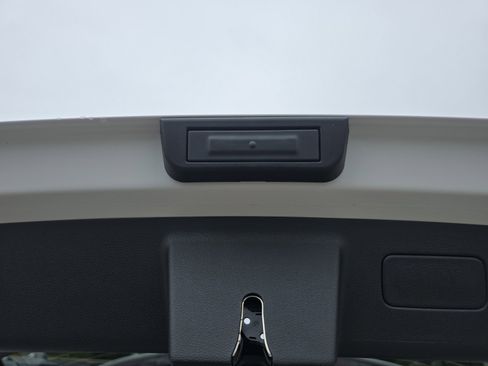 New 2026 Kia Sorento S w/ S Panoramic Sunroof Package image 15