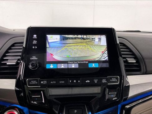 Used 2023 Honda Odyssey Touring image 31
