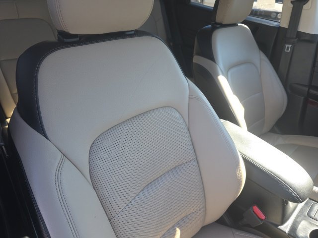 Used 2022 Ford Escape SEL AWD/4WD image 17