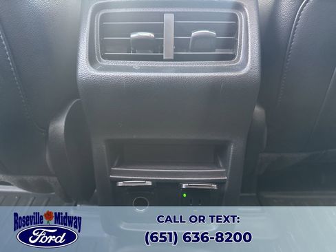 Used 2020 Ford Edge Titanium w/ Class II Trailer Tow Package image 33