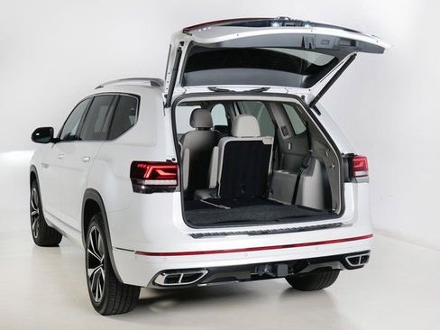 Used 2024 Volkswagen Atlas SEL Premium R-Line AWD/4WD image 6