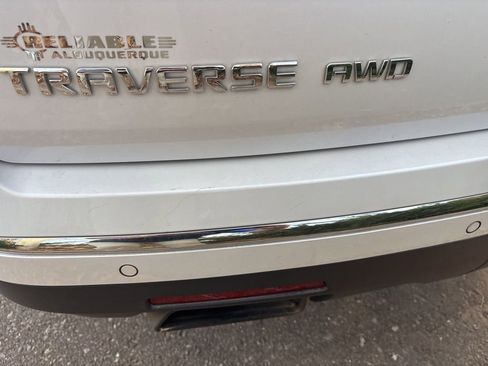 Used 2023 Chevrolet Traverse High Country image 4