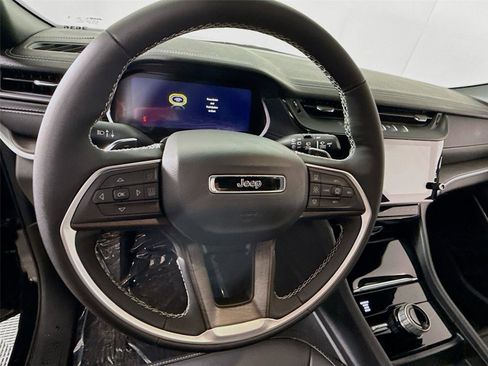 New 2026 Jeep Grand Cherokee Limited image 6