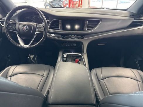 Used 2023 Buick Enclave Essence image 35