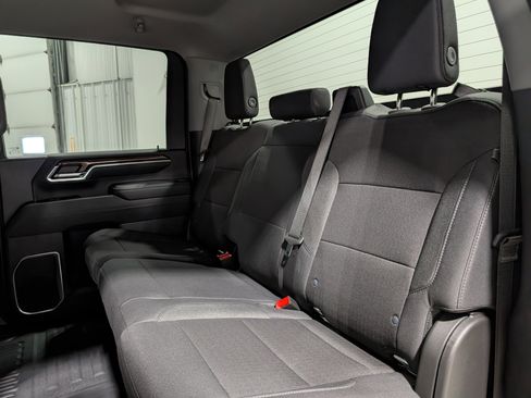 Used 2025 Chevrolet Silverado 2500 LT image 16