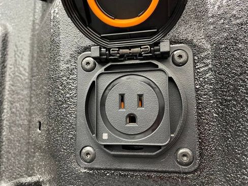 New 2026 Chevrolet Silverado 1500 LTZ w/ LTZ Premium Package image 15