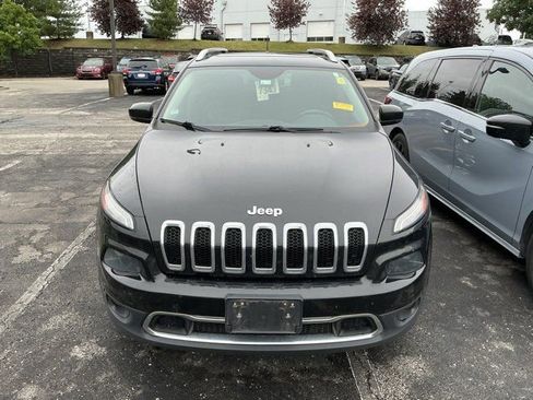 Used 2015 Jeep Cherokee Limited AWD/4WD image 2