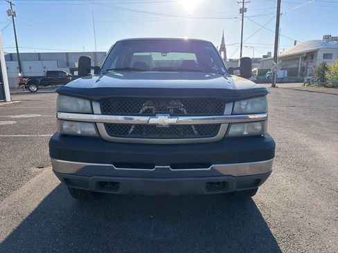 Used 2003 Chevrolet Silverado 2500 LS image 8