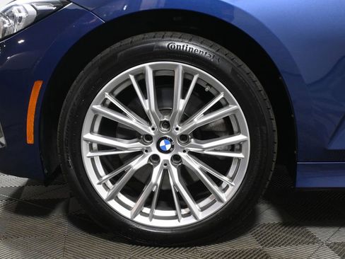 Used 2023 BMW 330i xDrive Sedan w/ Driving Assistance Package AWD/4WD image 12