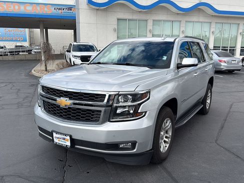 Used 2018 Chevrolet Tahoe LT image 3