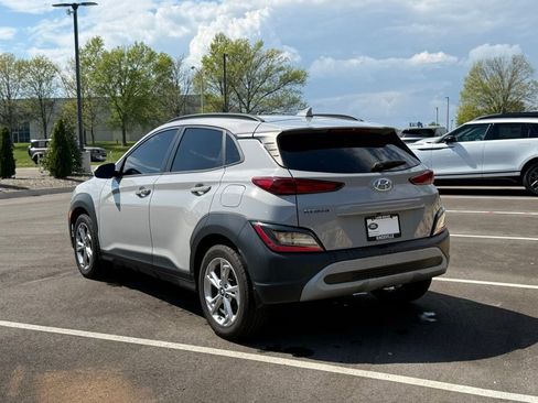 Used 2022 Hyundai Kona SEL image 9