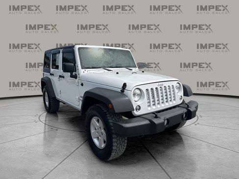 Used 2017 Jeep Wrangler Unlimited Sport w/ Connectivity Group AWD/4WD image 6