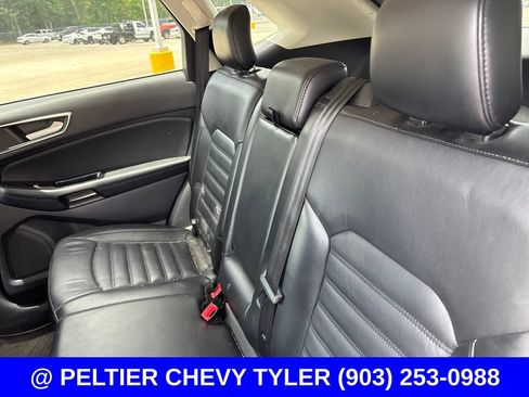 Used 2016 Ford Edge SEL w/ Equipment Group 201A AWD/4WD image 19