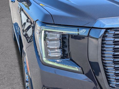 Certified 2023 GMC Yukon Denali Ultimate image 4