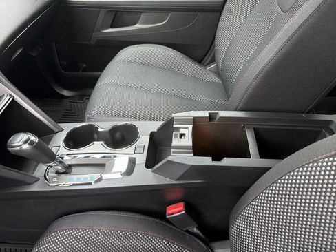 Used 2017 Chevrolet Equinox LT w/ Convenience Package FWD image 22