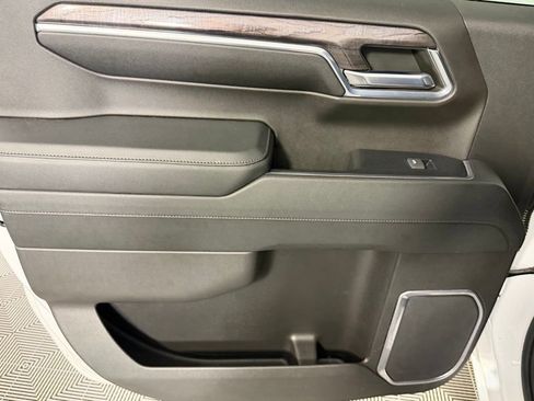 Used 2023 Chevrolet Silverado 1500 LTZ image 26