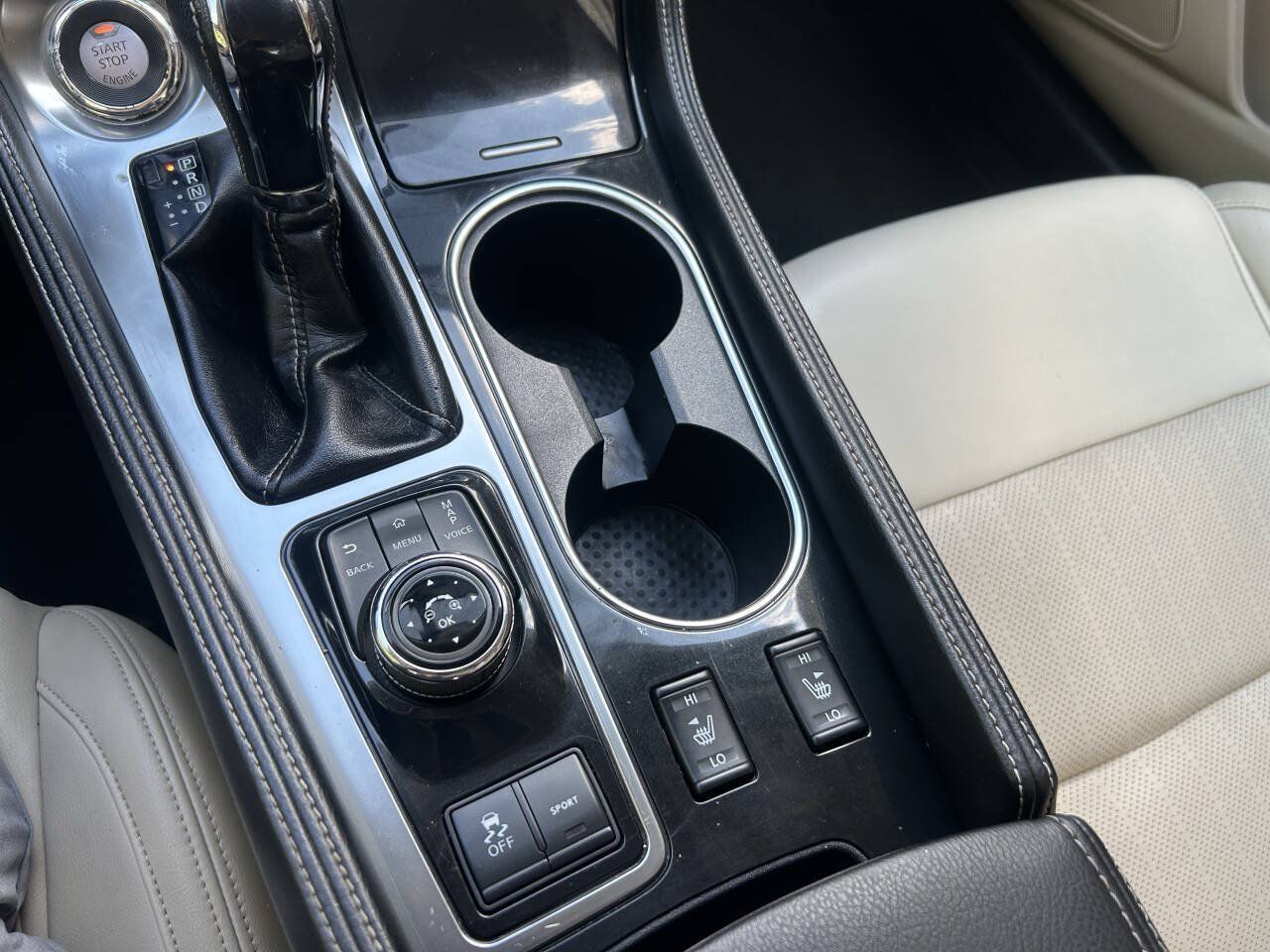Used 2019 Nissan Maxima 3.5 SV w/ Floor Mat Group FWD image 20