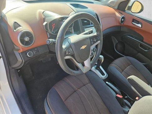 Used 2015 Chevrolet Sonic LT image 14