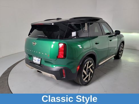 Used 2025 MINI Cooper Countryman S w/ Comfort Package Max image 5