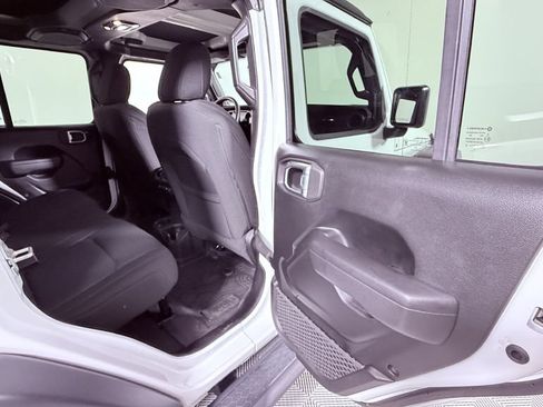 Used 2022 Jeep Wrangler Unlimited Sport AWD/4WD image 22