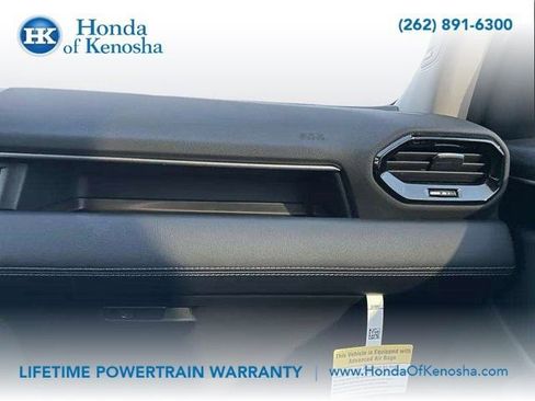 New 2025 Honda Pilot Touring image 11