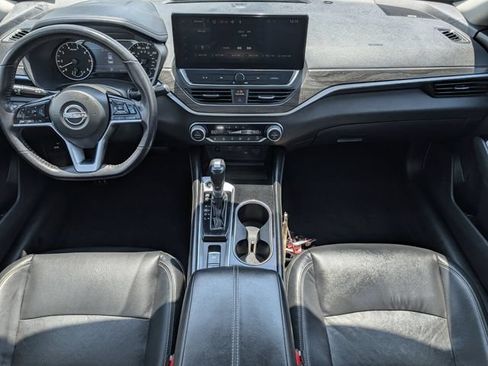 Used 2023 Nissan Altima 2.5 SL FWD image 11