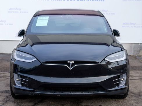 Used 2018 Tesla Model X 75D image 2