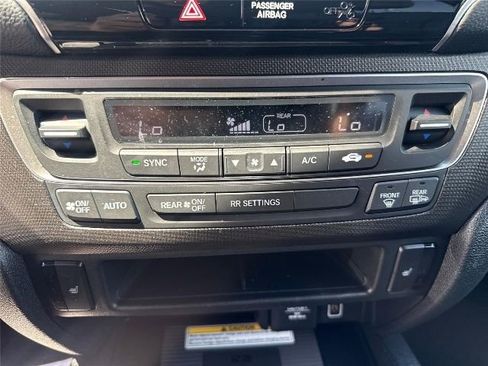 Used 2023 Honda Passport TrailSport image 12