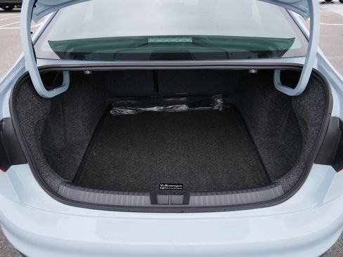 Certified 2025 Volkswagen Jetta GLI Autobahn image 18