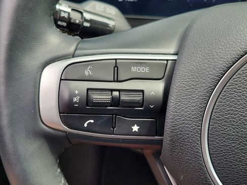 Used 2024 Kia Sportage SX image 23