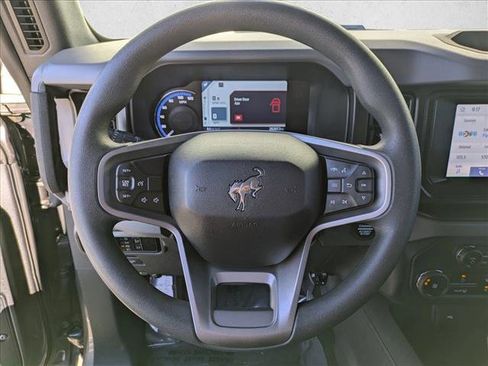 Used 2023 Ford Bronco 2-Door w/ Sasquatch Package image 13