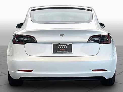 Used 2020 Tesla Model 3 Standard Range Plus RWD image 4