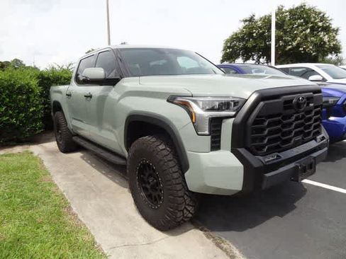 Used 2022 Toyota Tundra Limited w/ TRD Off-Road Package AWD/4WD image 4