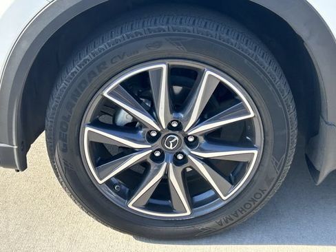Used 2018 MAZDA CX-5 Touring w/ Preferred Equipment Package FWD image 10
