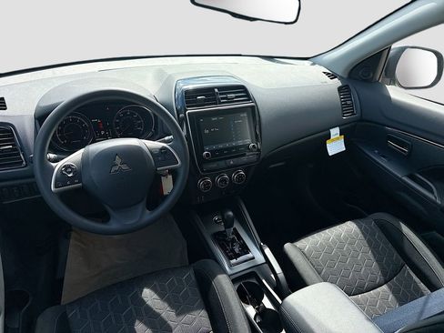 New 2026 Mitsubishi Outlander Sport ES image 23