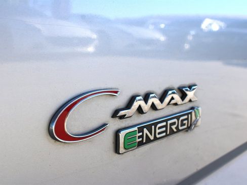 Used 2013 Ford C-MAX Energi SEL image 10