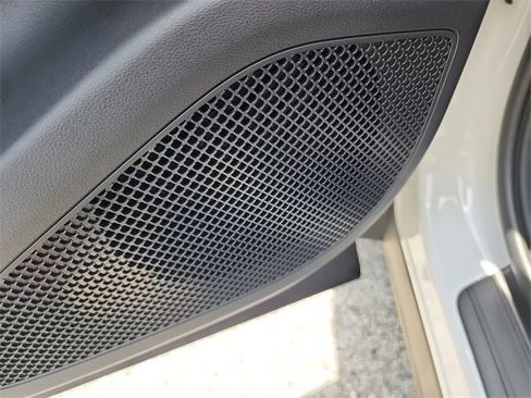 New 2025 Hyundai Tucson SEL image 17