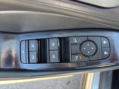 Certified 2024 Nissan Rogue SV AWD/4WD image 33
