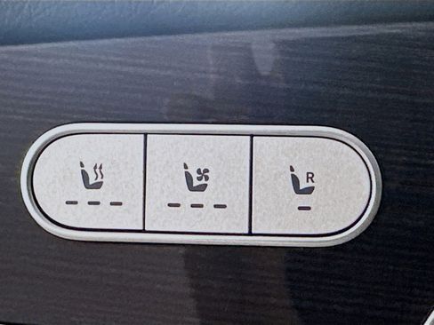 Certified 2026 Mercedes-Benz GLE 450 4MATIC image 26