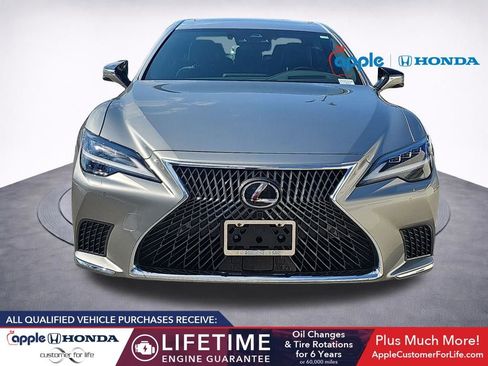 Used 2023 Lexus LS 500h AWD w/ Luxury Package image 2