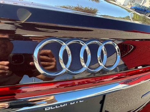 Used 2019 Audi A8 L 3.0T image 11