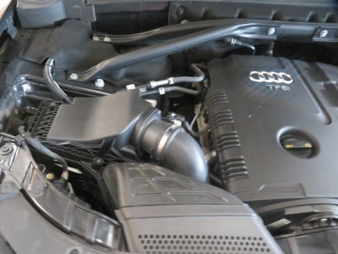 Used 2015 Audi Q5 2.0T Premium Plus w/ Technology Package AWD/4WD image 53